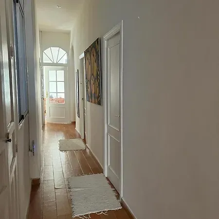 Beach Center-Loft Apartment *