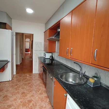 Beach Center-Loft Apartment
